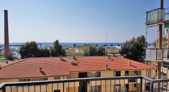 For sale a spacious apartment with sea view!