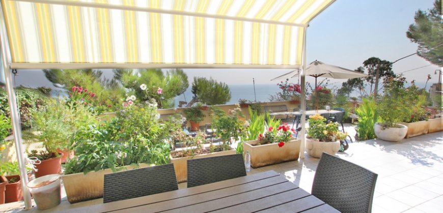 For sale an apartment with a large terrace and a fantastic sea view!