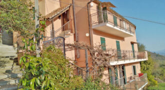 For sale a nice apartment with balcony