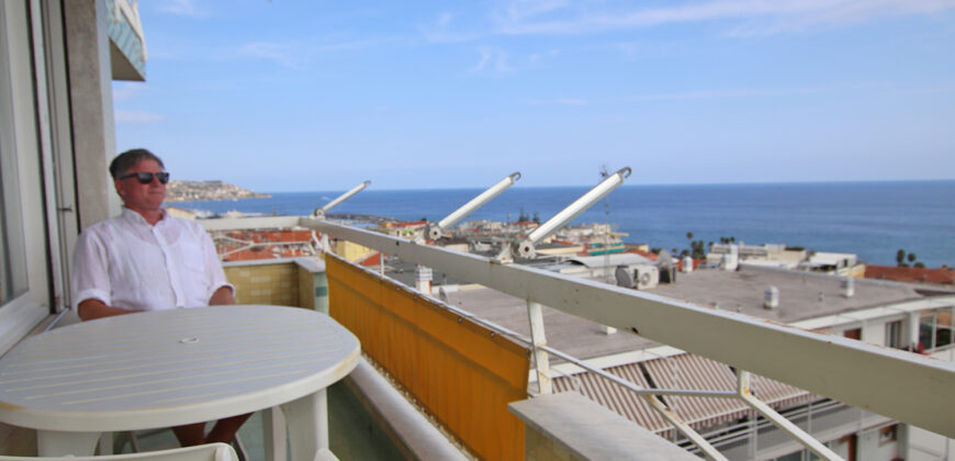 Main apartment behind the Casino