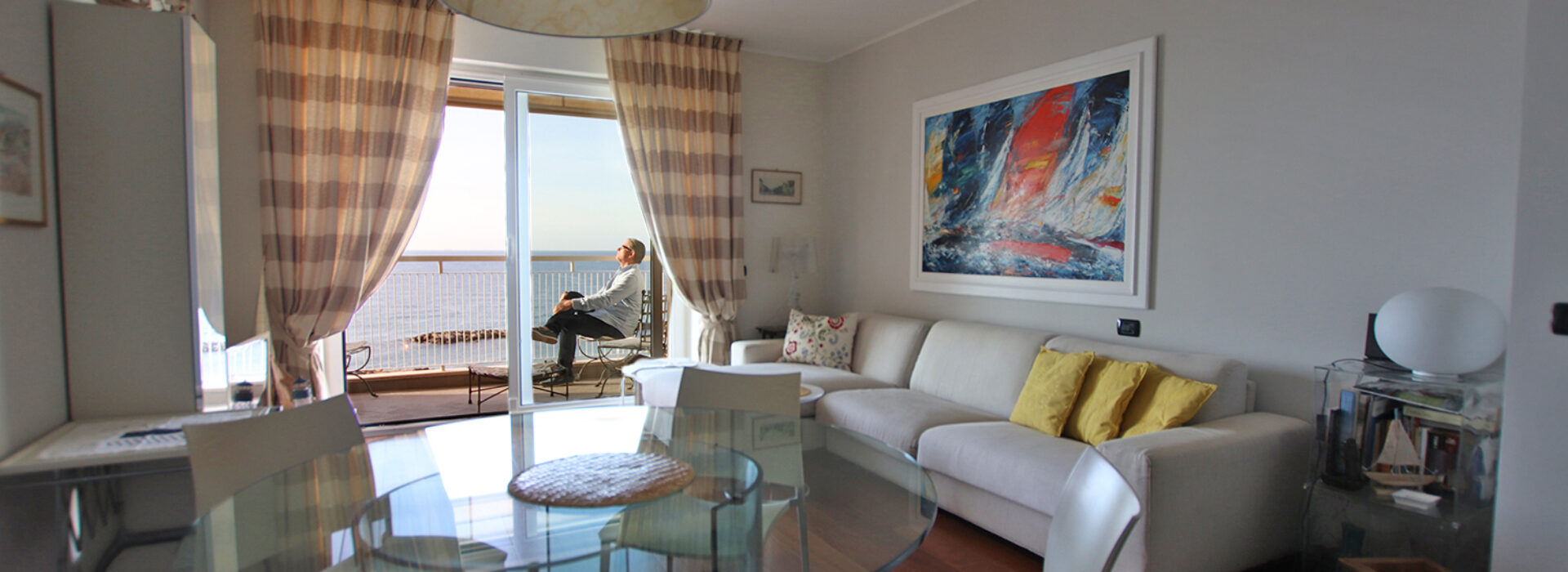 Luxury home on the Sea side