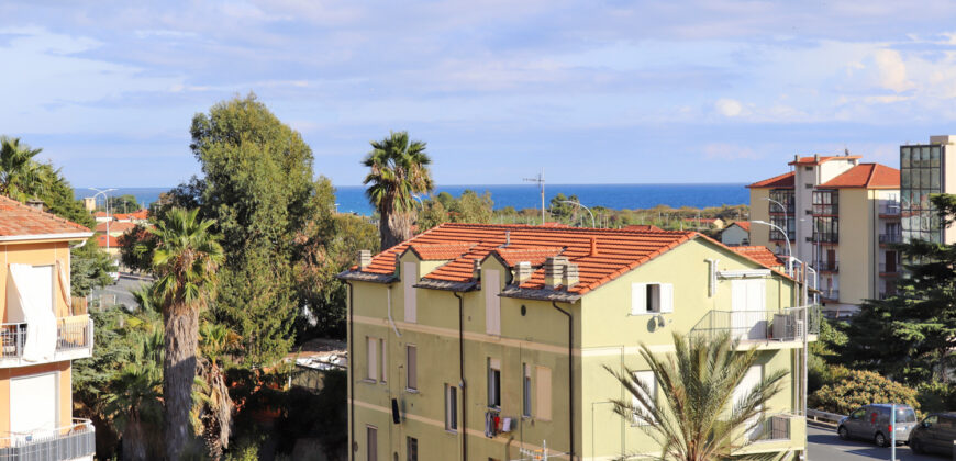 Nice apartment near the center