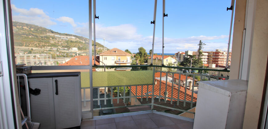 Nice apartment near the center