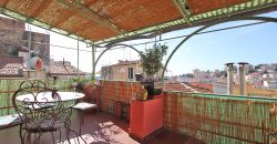 En mysig lägenhet med rymlig takterrass i La Pigna