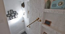 En mysig lägenhet med rymlig takterrass i La Pigna