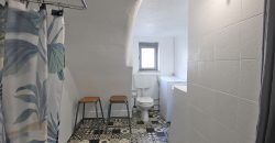 En mysig lägenhet med rymlig takterrass i La Pigna