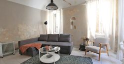 En mysig lägenhet med rymlig takterrass i La Pigna