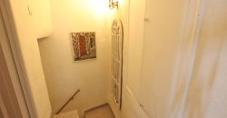 En mysig lägenhet med rymlig takterrass i La Pigna