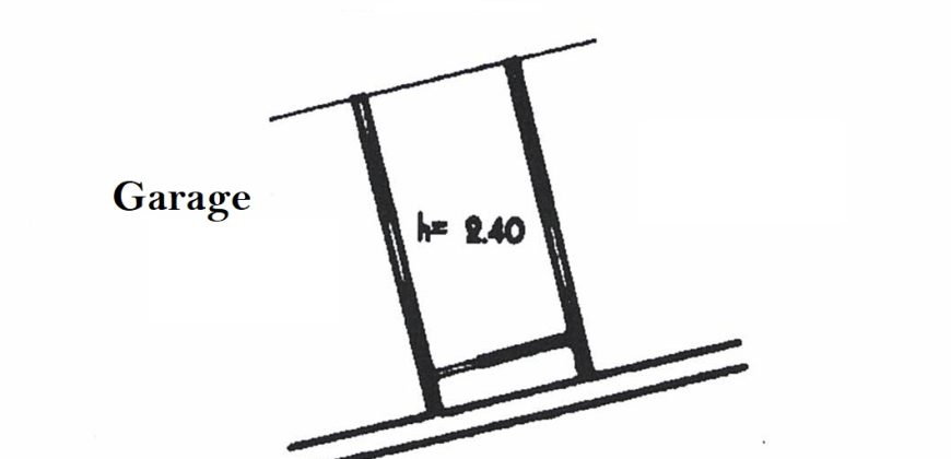 En mysig lägenhet med rymlig takterrass i La Pigna