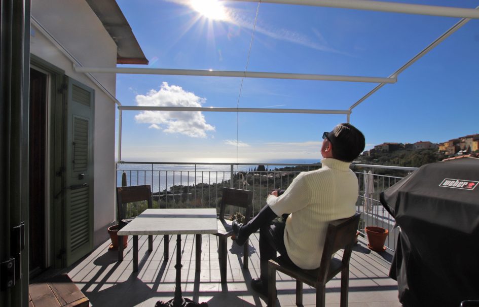 A top modern apartment with fantastic views