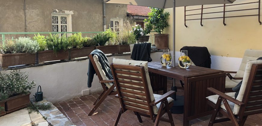 A romantic duplex in Isolalunga