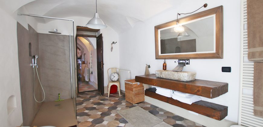 A romantic duplex in Isolalunga