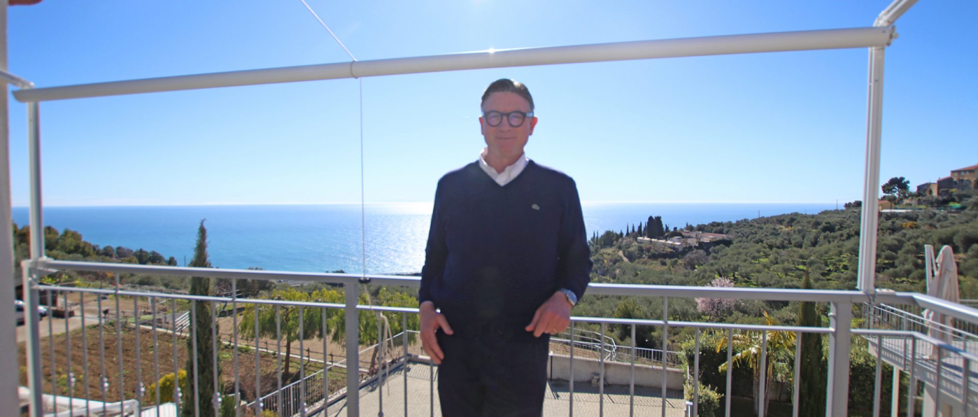 A top modern apartment with fantastic views