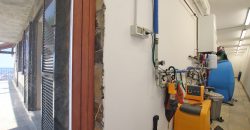 State-of-the-art apartment in a semi-detached villa