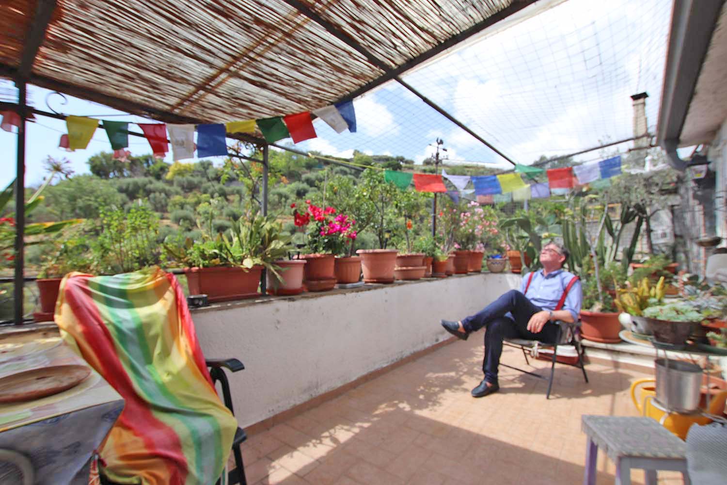 Apartment with terrace in the ancient Taggia