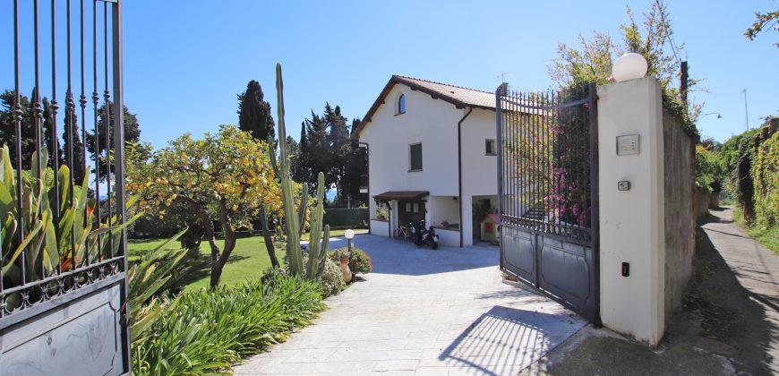 The Villa on Latte Bay