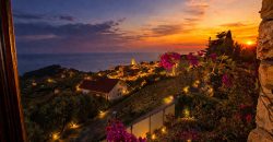 Prestigious Villa with Pool and Panoramic Sea Views