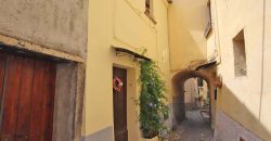 Apartment with terrace in the ancient Taggia