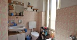 Storical apartment with terrace in a calm village