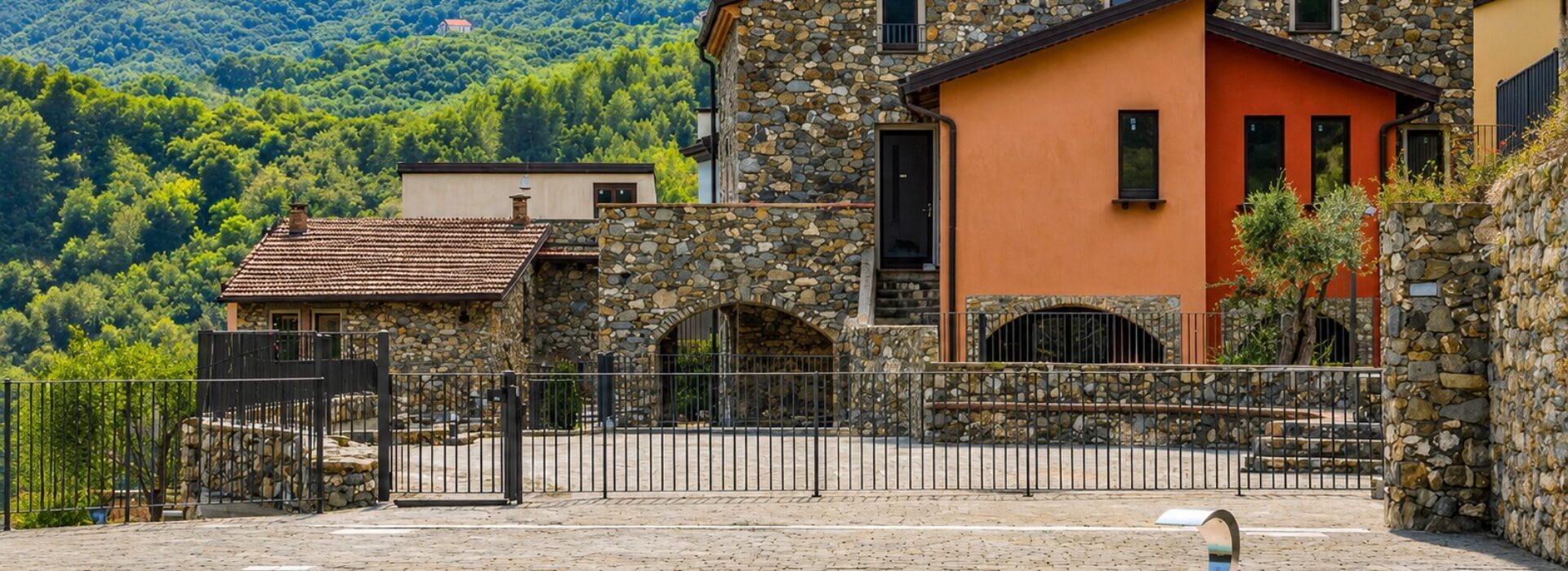 BORGO D’AGOSTI IN ANDORA / NEW DEVELOPMENT!