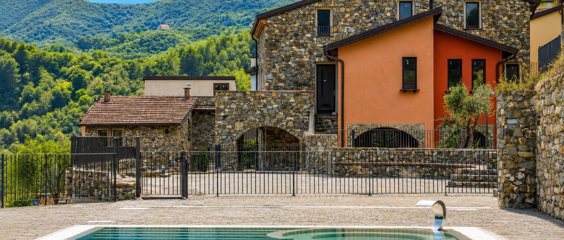 BORGO D’AGOSTI IN ANDORA / NEW DEVELOPMENT!