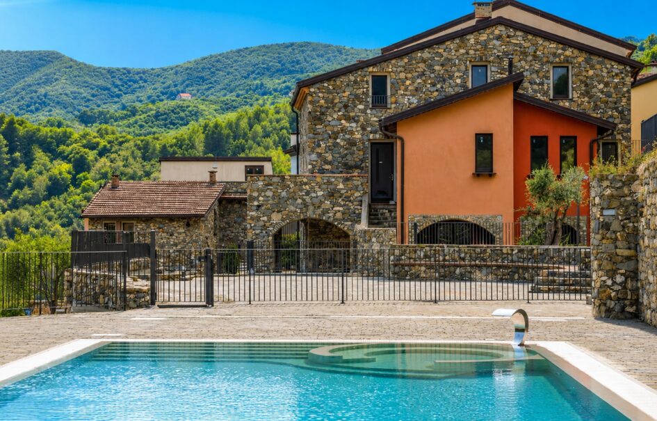 BORGO D’AGOSTI IN ANDORA / NEW DEVELOPMENT!