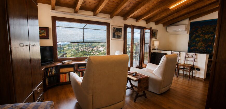 Charming Historic Duplex Apartment