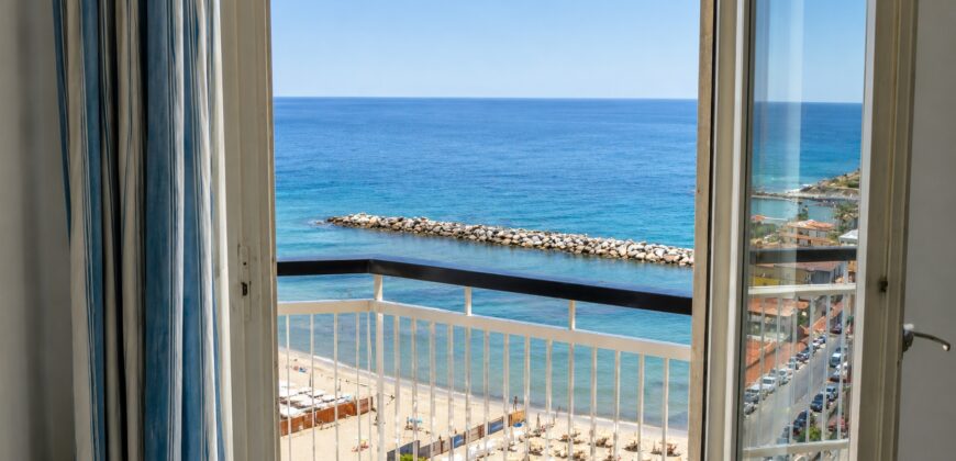Lovely apartment on the Sea side