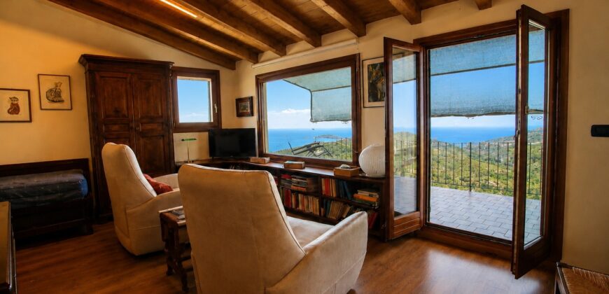 Charming Historic Duplex Apartment