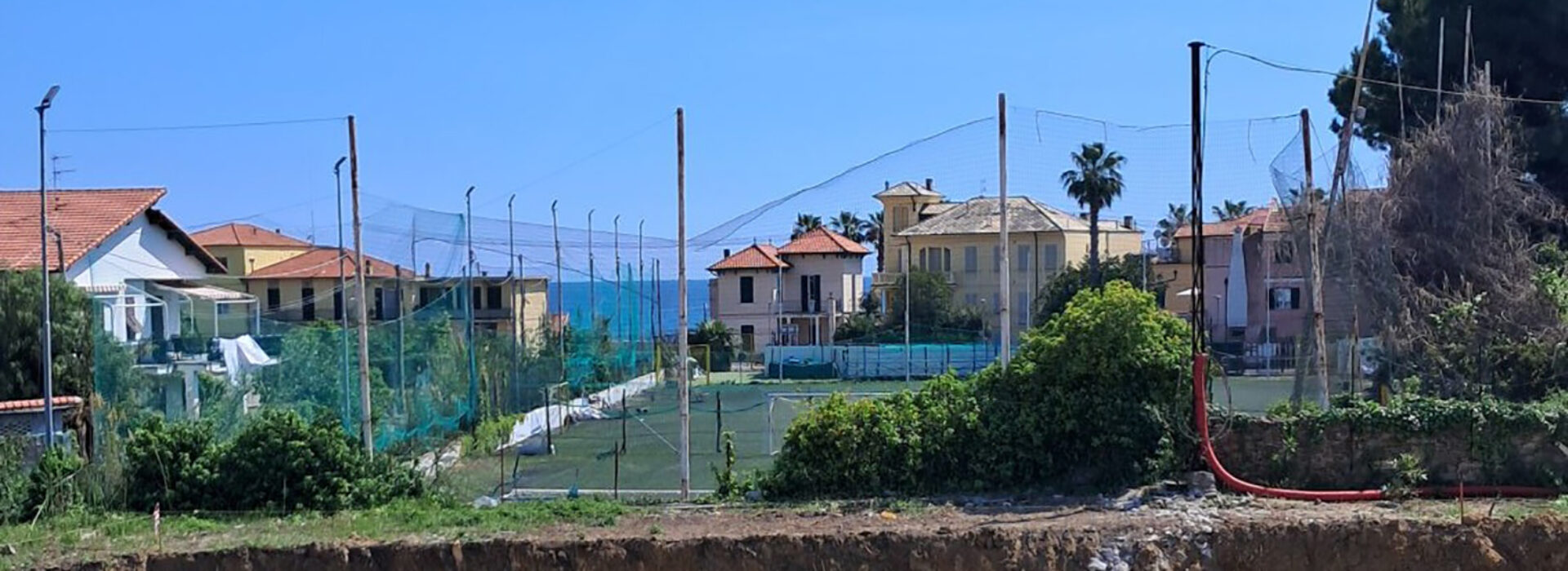 New construction 150 meters from the Sea