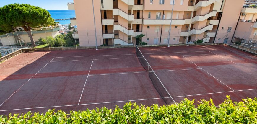 Elegant Top-Floor Duplex Apartment with Stunning Sea Views, Swimming Pool, Tennis Court and Private Garage!