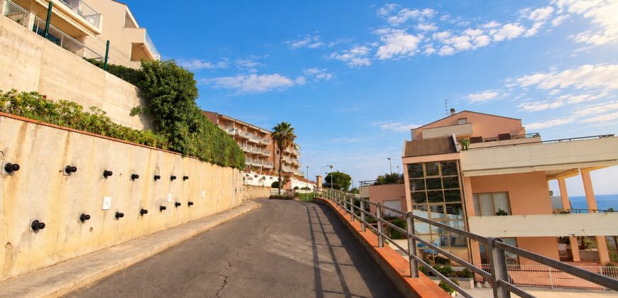 Elegant Top-Floor Duplex Apartment with Stunning Sea Views, Swimming Pool, Tennis Court and Private Garage!